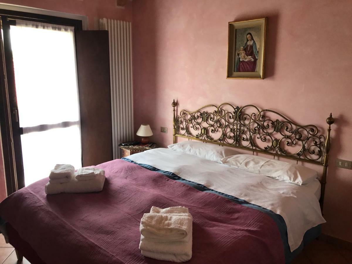 Bed and Breakfast Cascina Cologna Galbiate Экстерьер фото